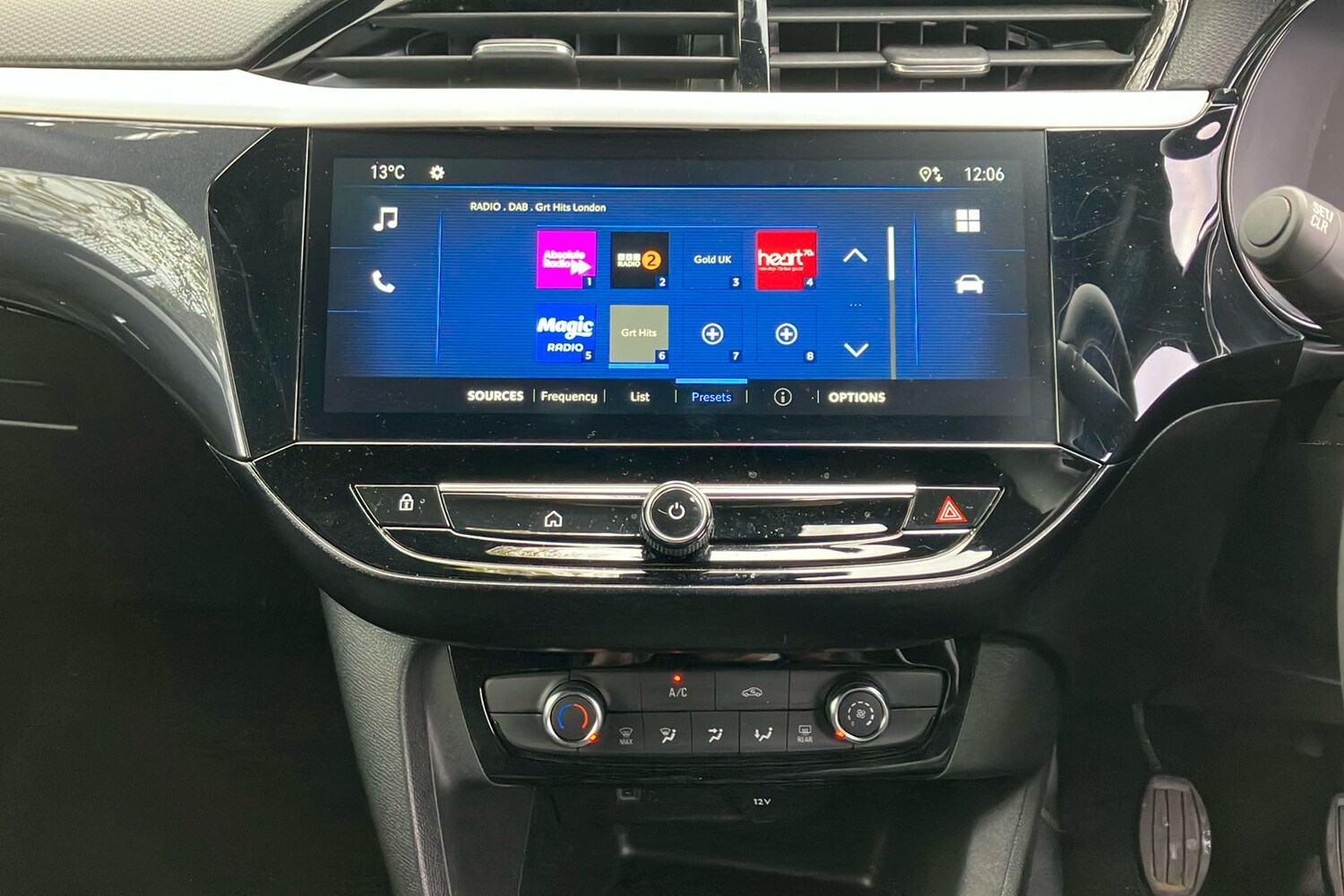 Used Vauxhall Corsa for sale - 77378980: Photo 25