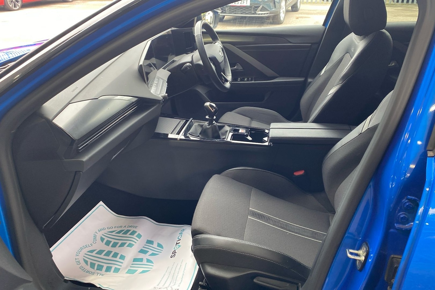 Used Vauxhall Astra 2023 for sale - 77172947: Photo 3