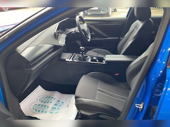 Used Vauxhall Astra 2023 for sale - 77172947: Photo