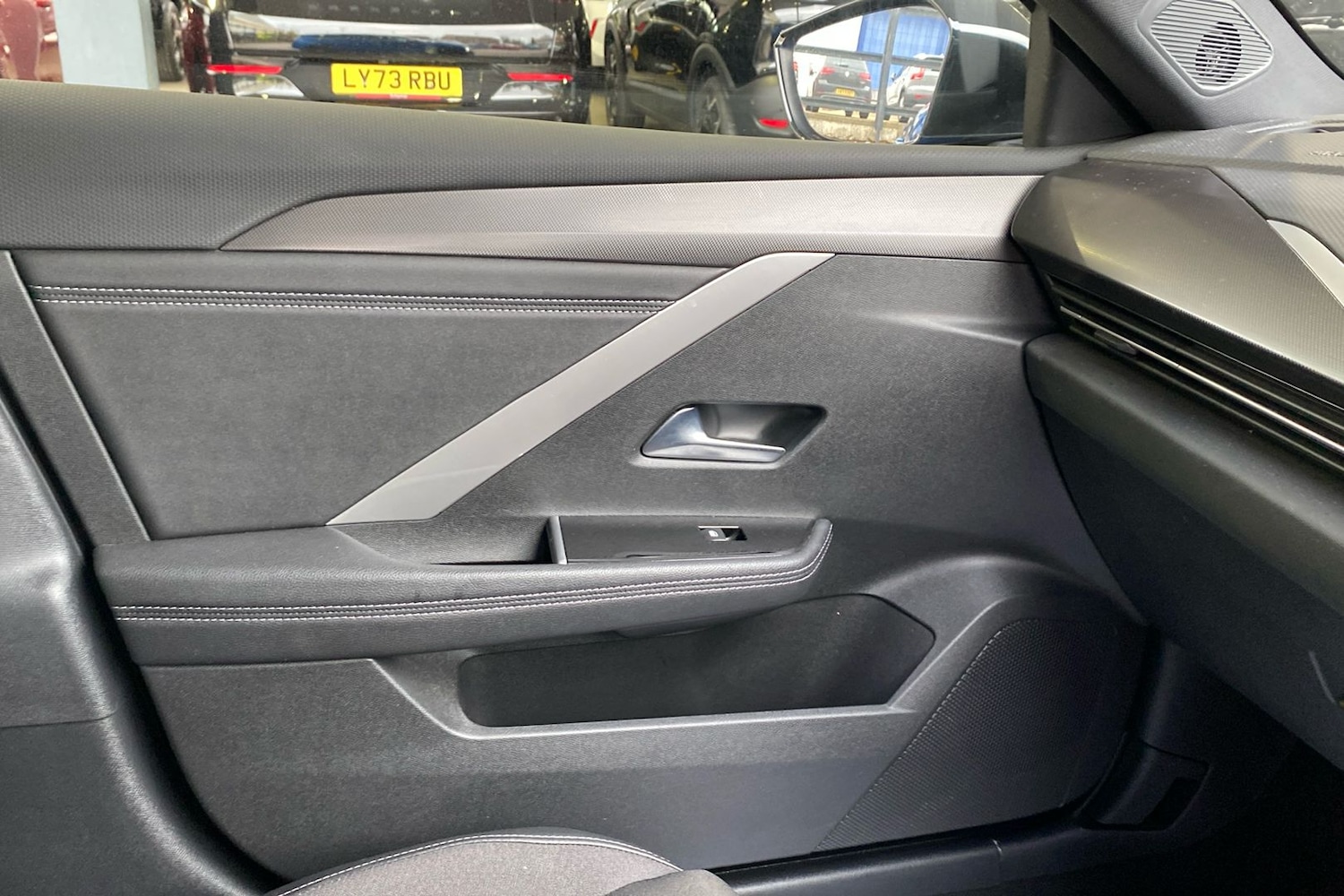 Used Vauxhall Astra 2023 for sale - 77172947: Photo 43