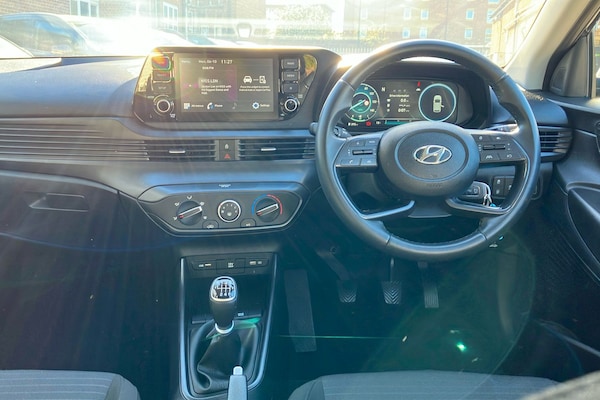 Used Hyundai i20 2023 for sale - 76186146: Photo 11