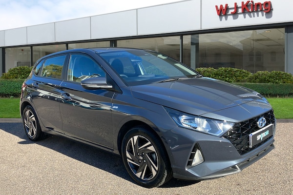 Used Hyundai i20 2023 for sale - 76186146: Photo 1