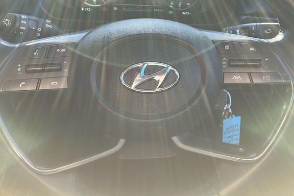 Used Hyundai i20 2023 for sale - 76186146: Photo 20