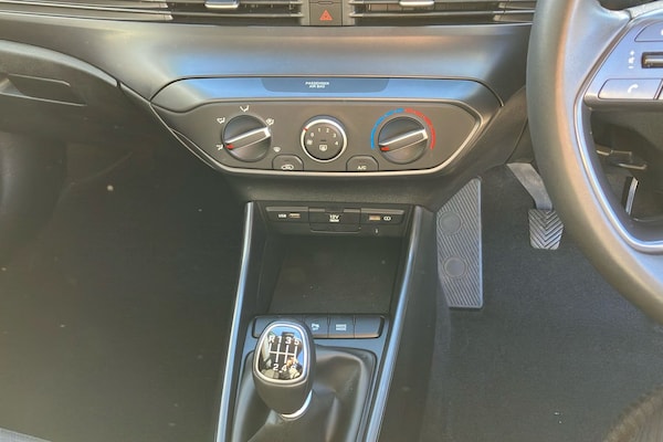 Used Hyundai i20 2023 for sale - 76186146: Photo 40