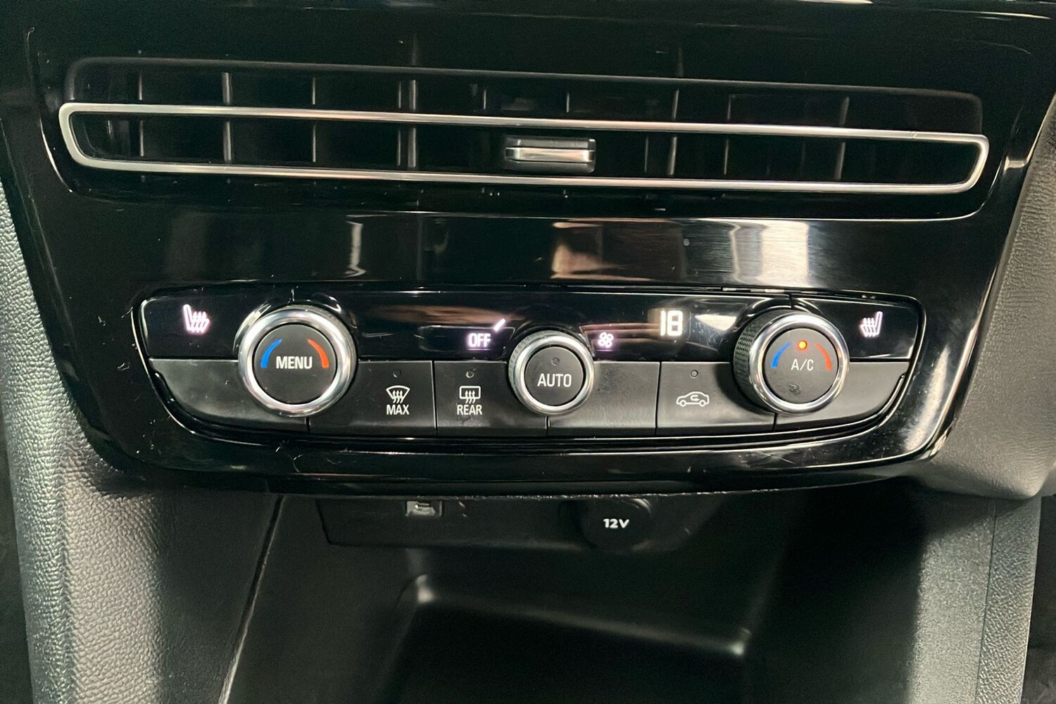 Used Vauxhall Mokka 2022 for sale - 76518424: Photo 15