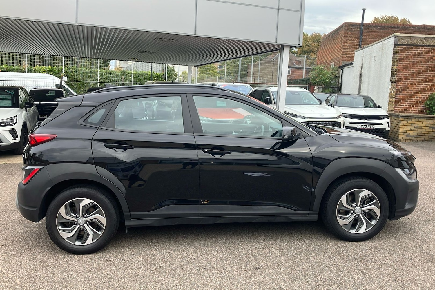 Used Hyundai KONA 2022 for sale - 76364282: Photo 7