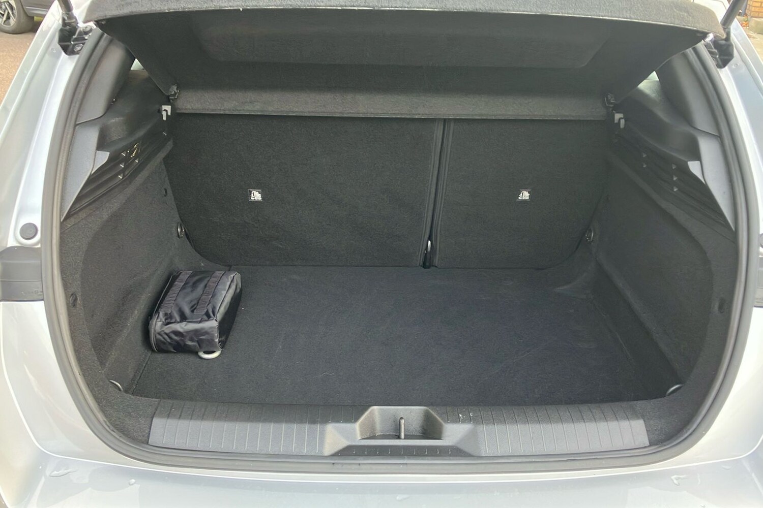 Used Vauxhall Astra 2022 for sale - 76564676: Photo 12