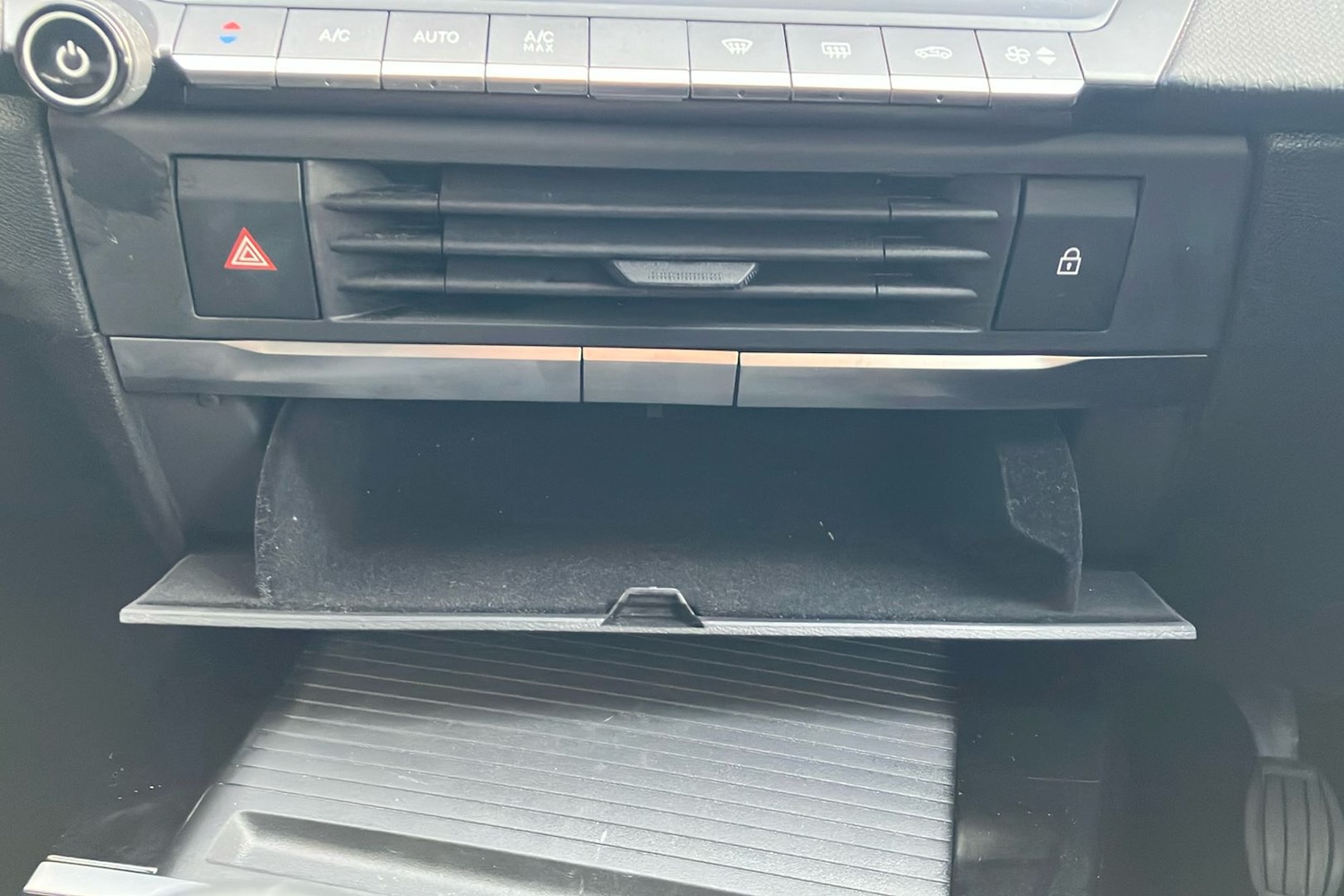 Used Vauxhall Astra 2022 for sale - 76564676: Photo 40