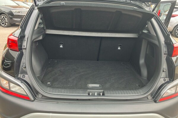 Used Hyundai KONA 2022 for sale - 76004184: Photo 30