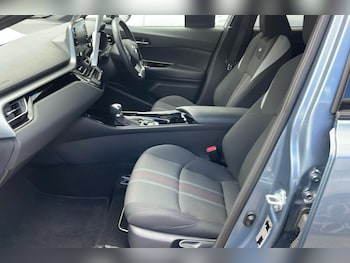 Used Toyota C-HR 2022 for sale - 79626314: Photo