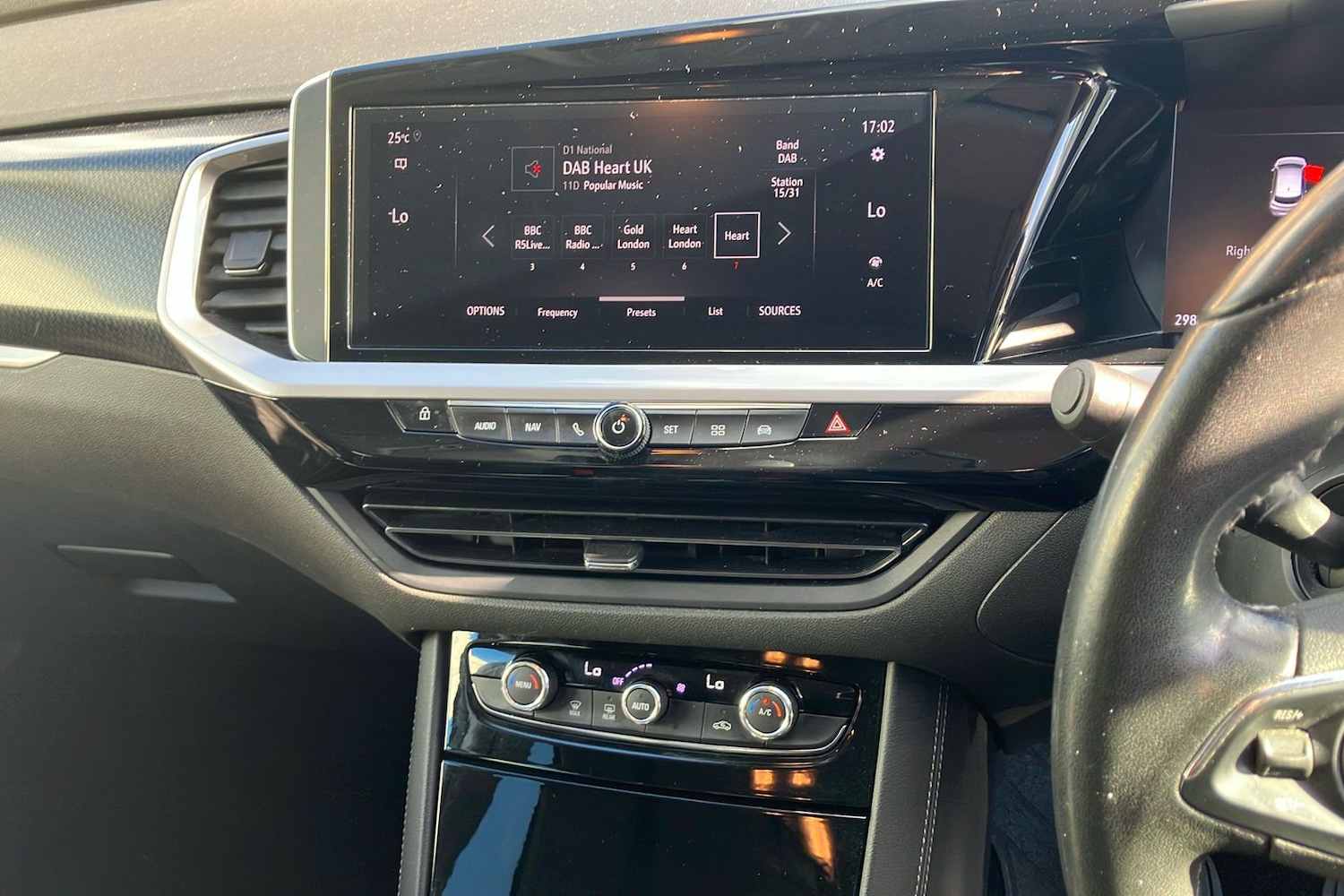 Used Vauxhall Grandland 2022 for sale - 76133353: Photo 25