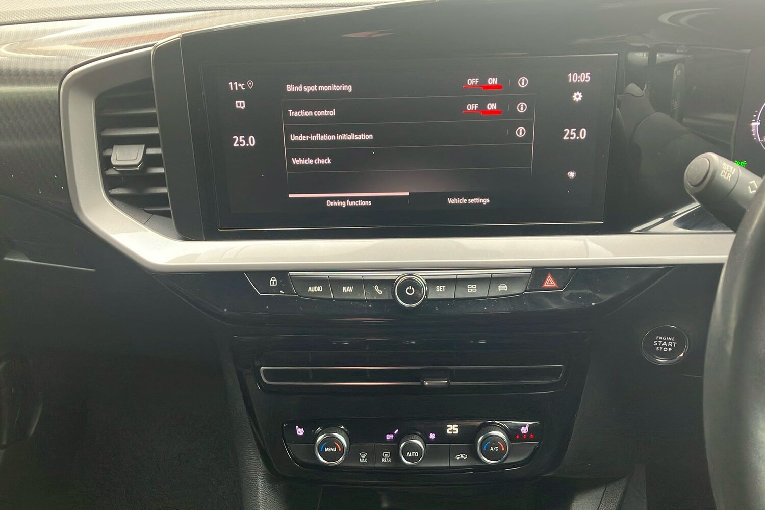 Used Vauxhall Mokka for sale - 77701839: Photo 25