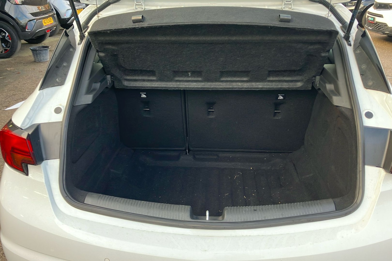 Used Vauxhall Astra for sale - 77003179: Photo 12