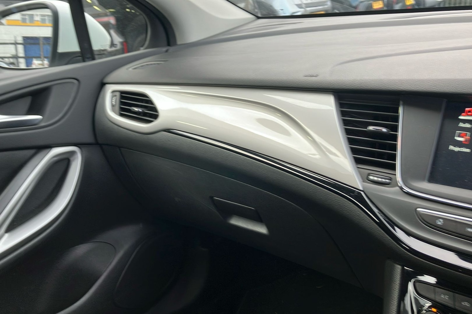 Used Vauxhall Astra for sale - 77003179: Photo 42