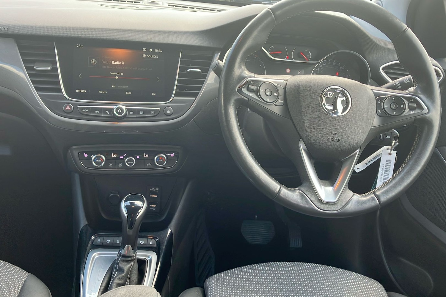 Used Vauxhall Crossland 2022 for sale - 76401599: Photo 11