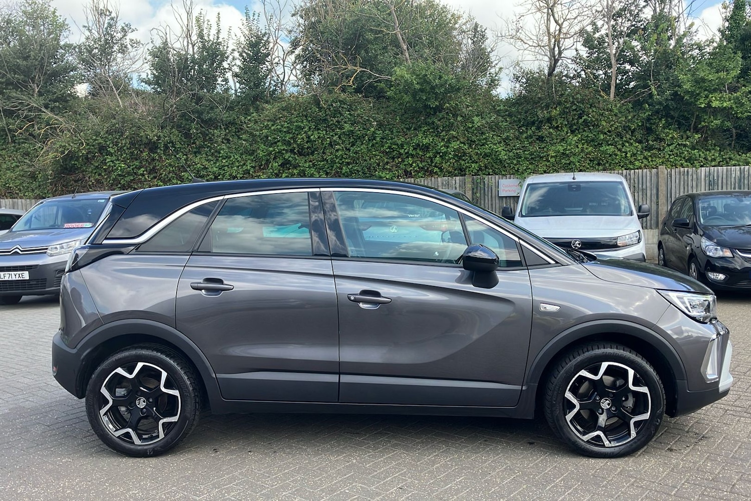 Used Vauxhall Crossland 2022 for sale - 76401599: Photo 6