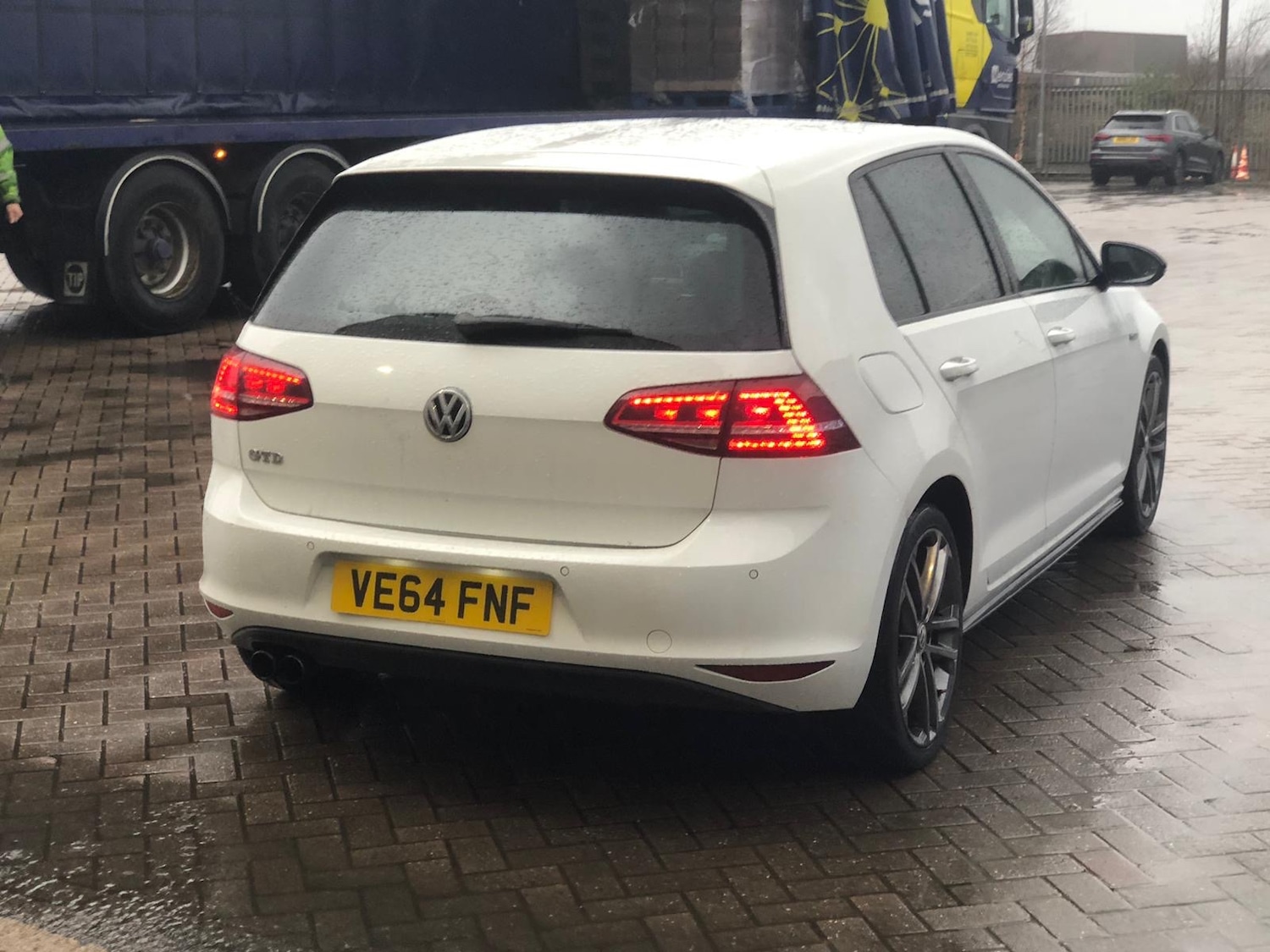 Used Volkswagen Golf 2014 for sale - 77851481: Photo 8