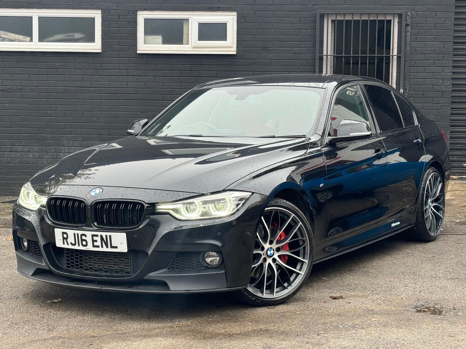 Used BMW 3 Series 2016 for sale - 76542807: Photo 2