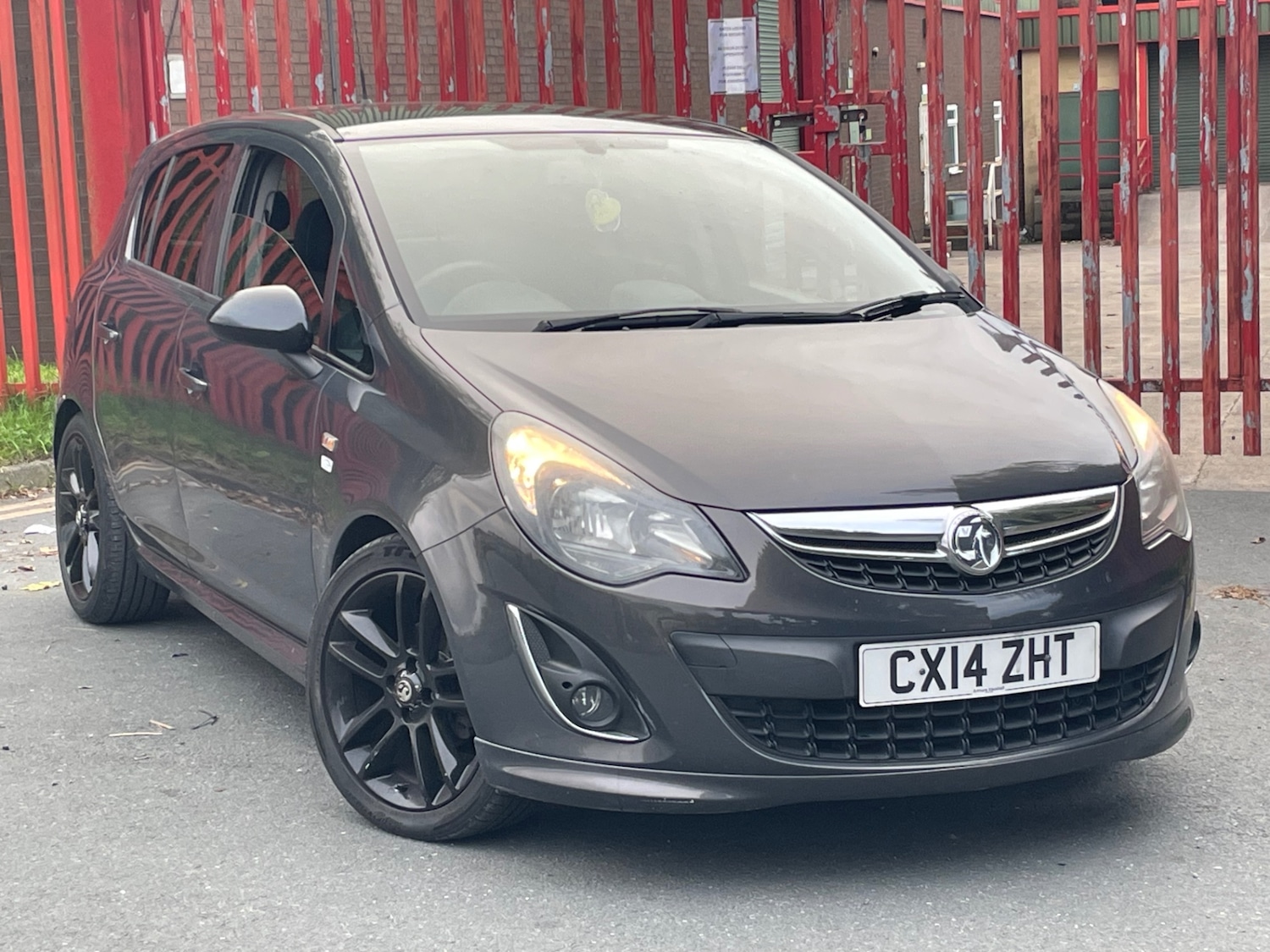 Used Vauxhall Corsa 2014 for sale - 77851216: Photo 3