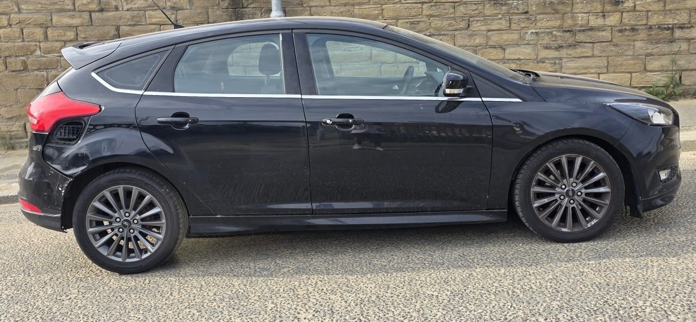 Used Ford Focus 2015 for sale - 77954111: Photo 2