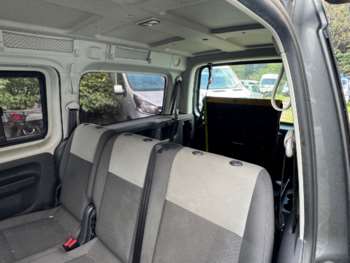 Used Volkswagen Caddy Maxi Life 2011 for sale - 72412252: Photo