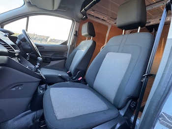 Used Ford Transit Connect 2019 for sale - 76000533: Photo
