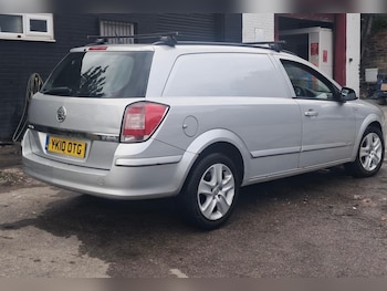 Used Vauxhall Astra Van 2010 for sale - 75168689: Photo