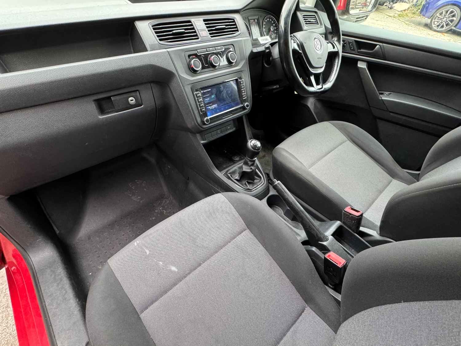 Used Volkswagen Caddy 2017 for sale - 76314050: Photo 6