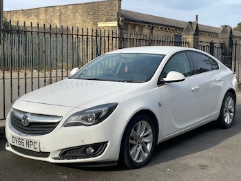 Vauxhall Insignia feature image