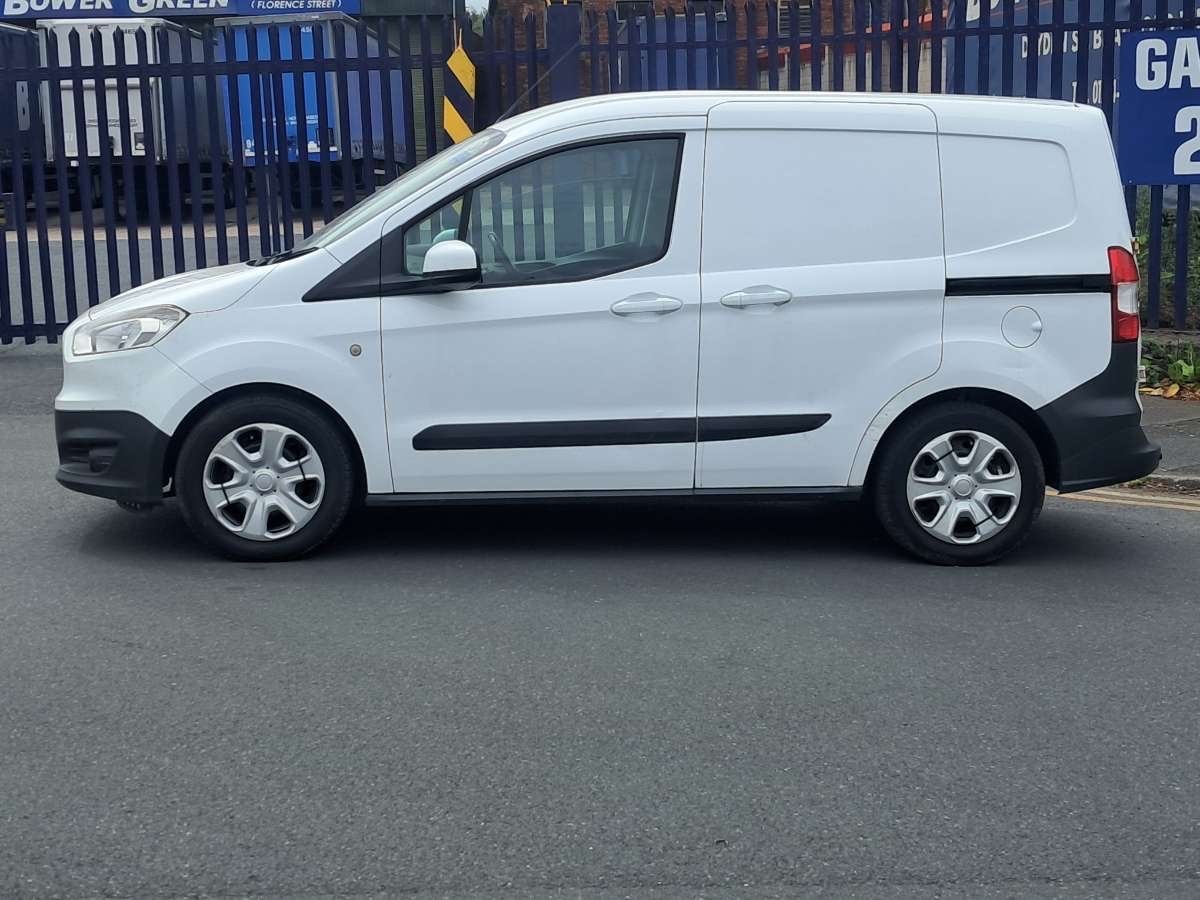Used Ford Transit Courier 2015 for sale - 77851159: Photo 3