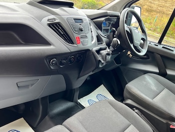 Used Ford Transit Custom 2018 for sale - 75934390: Photo 3