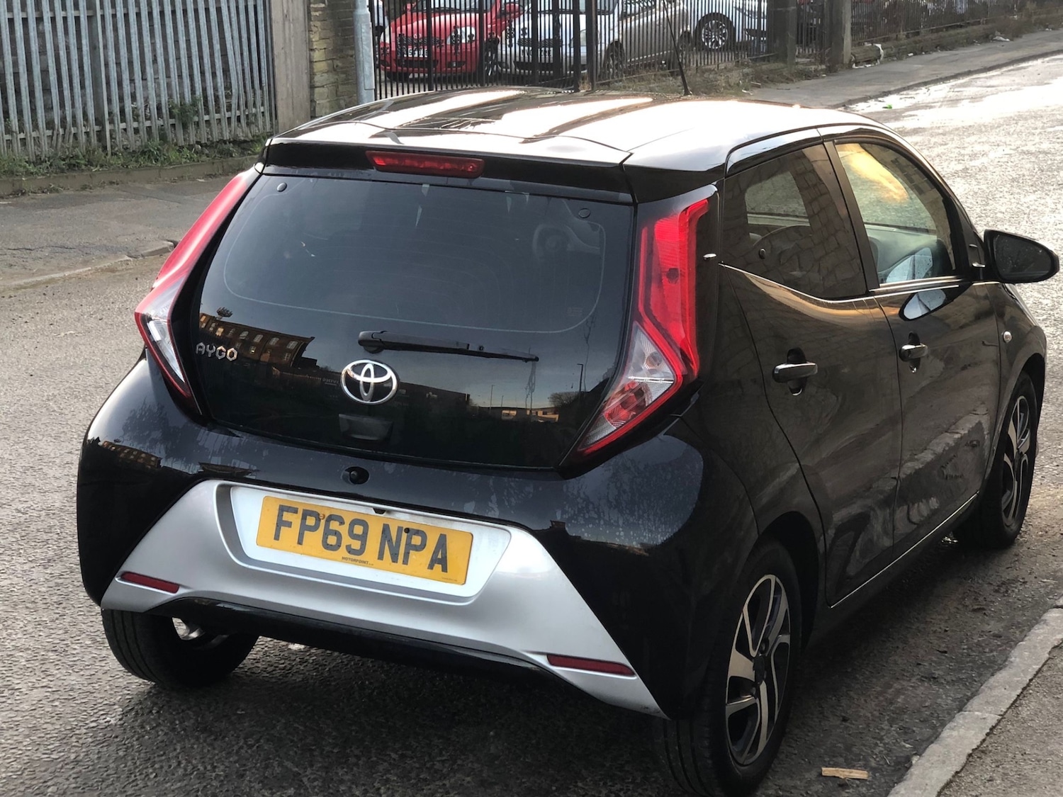 Used Toyota AYGO 2019 for sale - 77851030: Photo 2