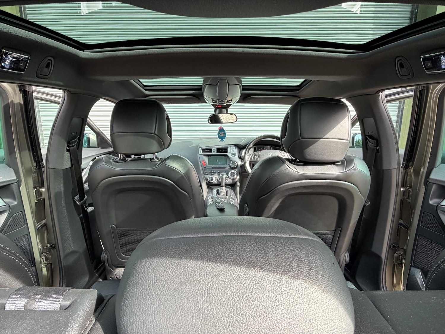 Used Citroen DS5 2014 for sale - 77881359: Photo 14