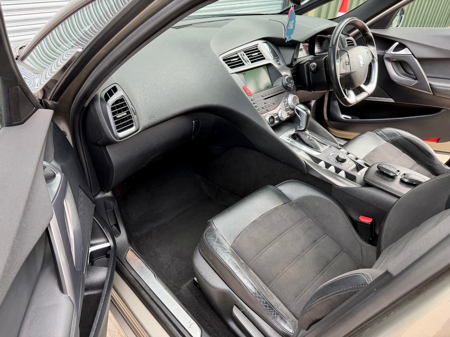 Used Citroen DS5 2014 for sale - 77881359: Photo 21