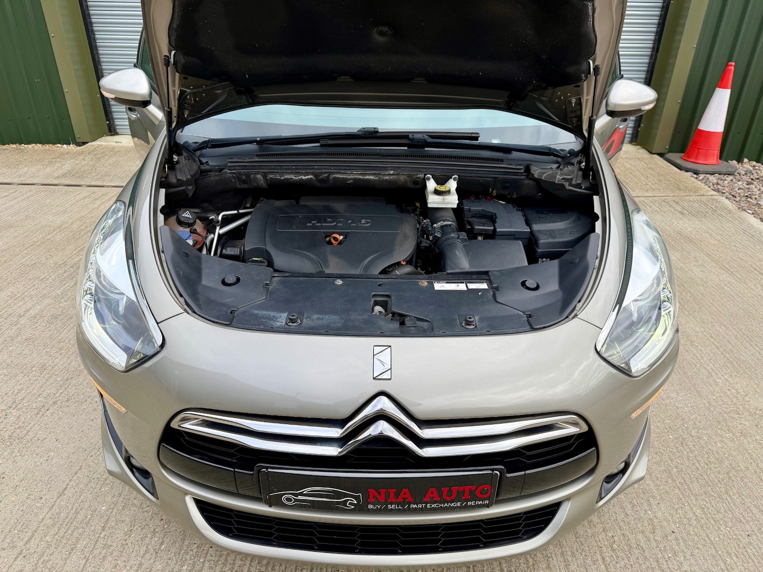 Used Citroen DS5 2014 for sale - 77881359: Photo 9