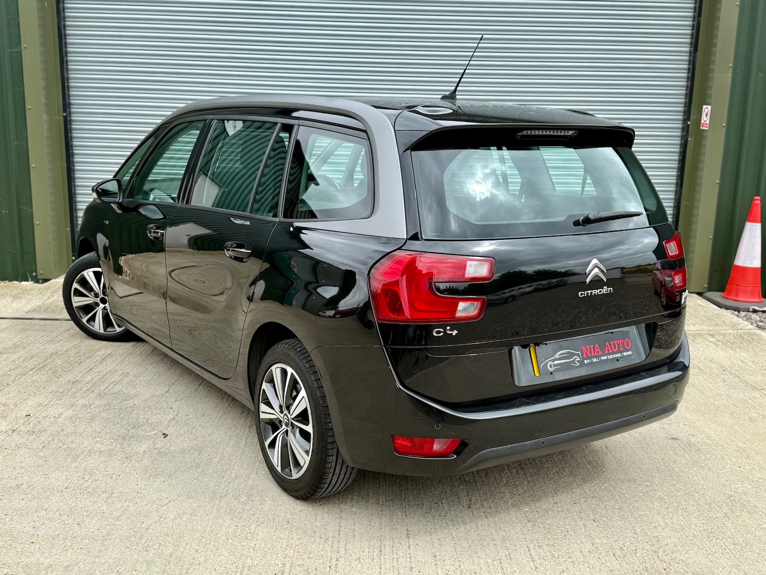 Vehicle 5