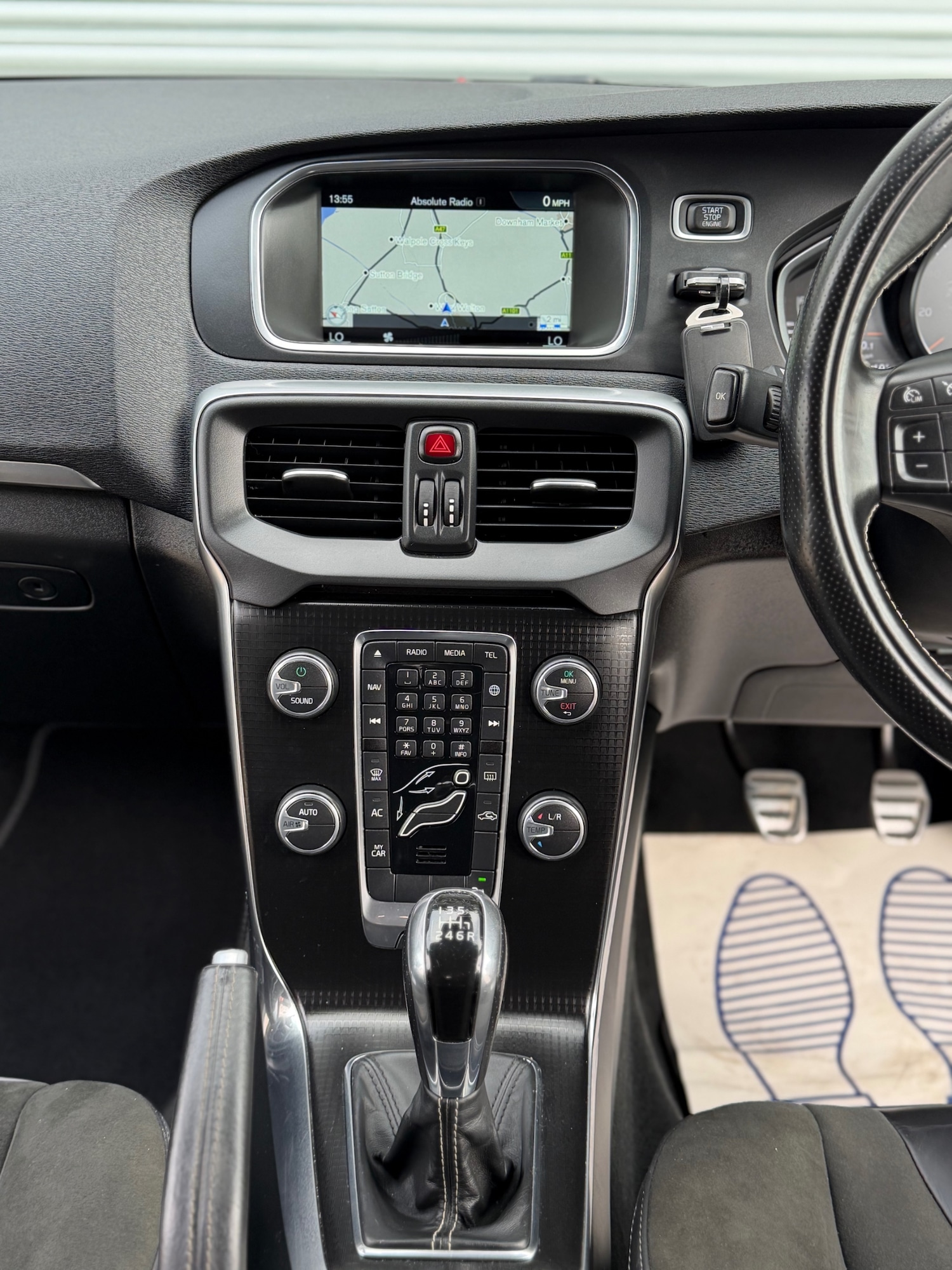 Used Volvo V40 2016 for sale - 76248890: Photo 15