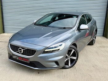 2016 (66) - D2 [120] R DESIGN/Low Mileage/£20 R.Tax/ULEZ/6 M.Warranty 5-Door
