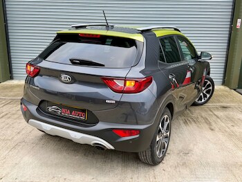 Used Kia Stonic 2018 for sale - 77495136: Photo
