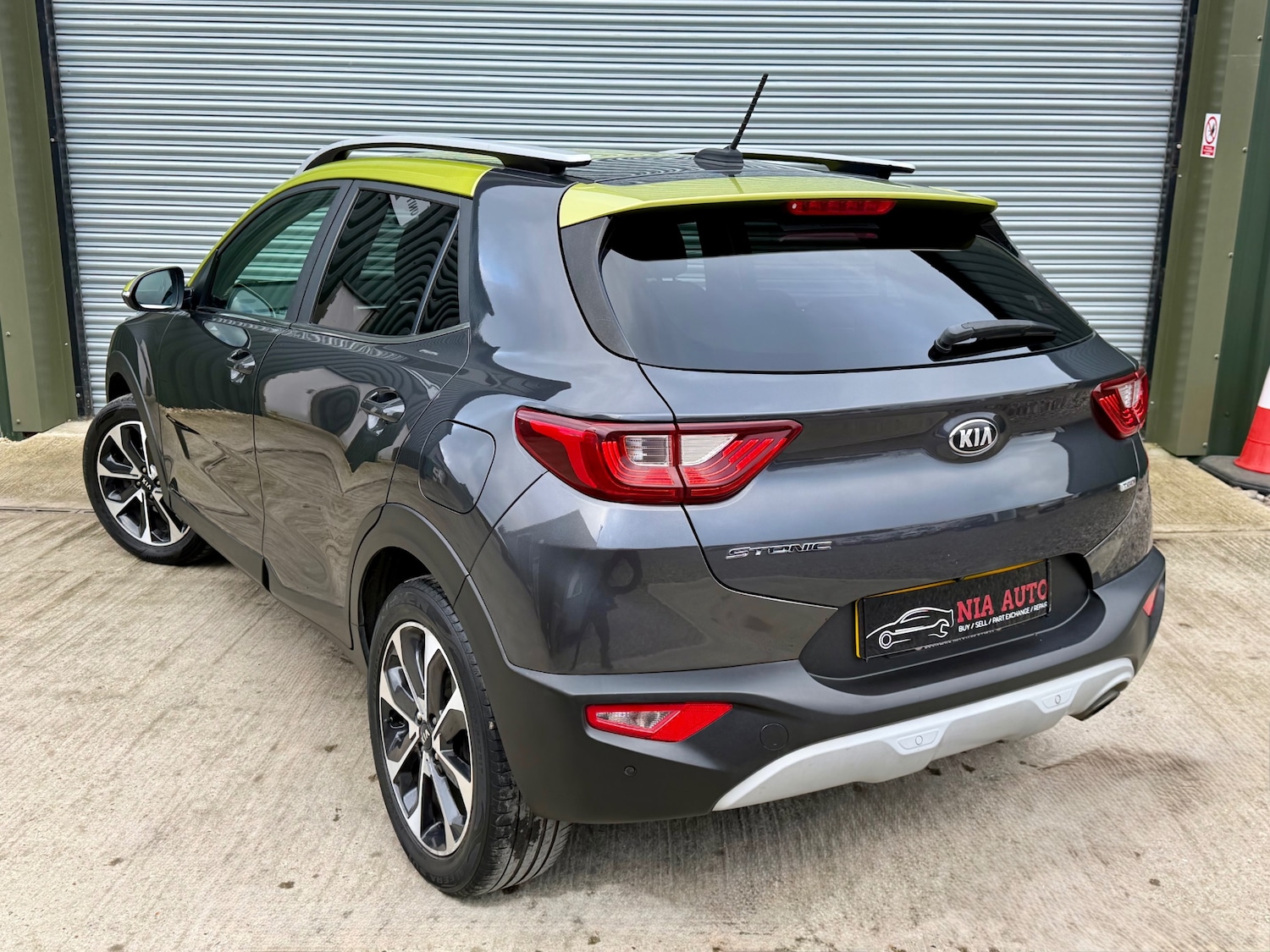 Used Kia Stonic 2018 for sale - 77495136: Photo 8