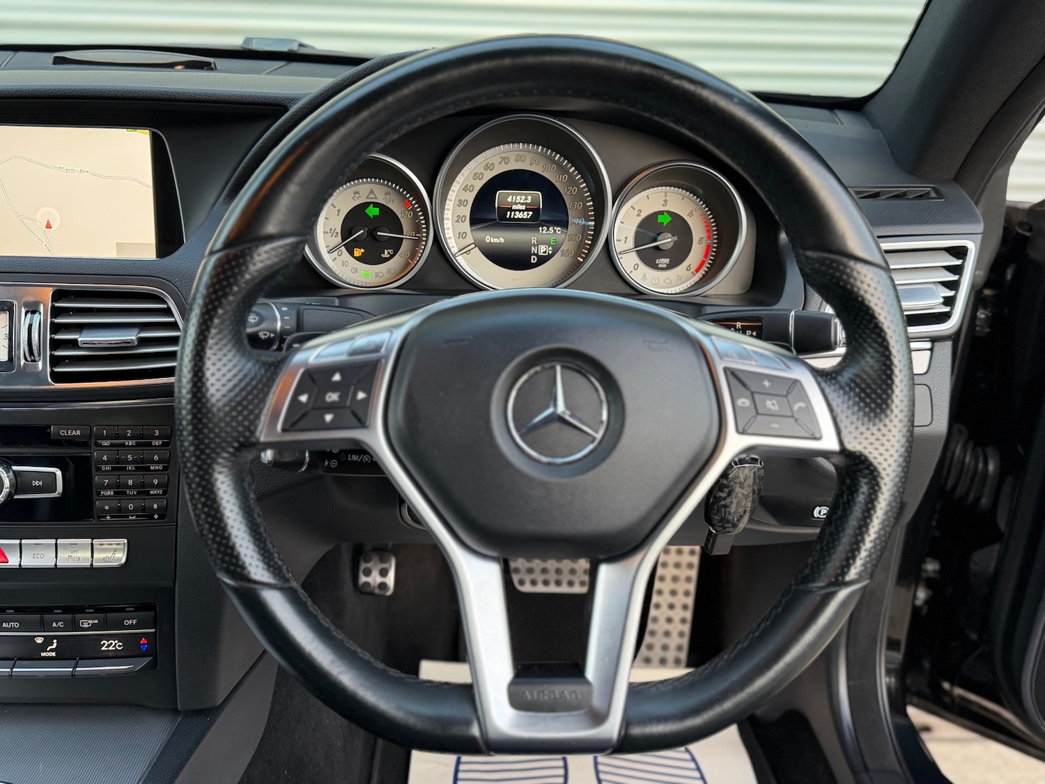 Used Mercedes-Benz E Class 2014 for sale - 77991941: Photo 13