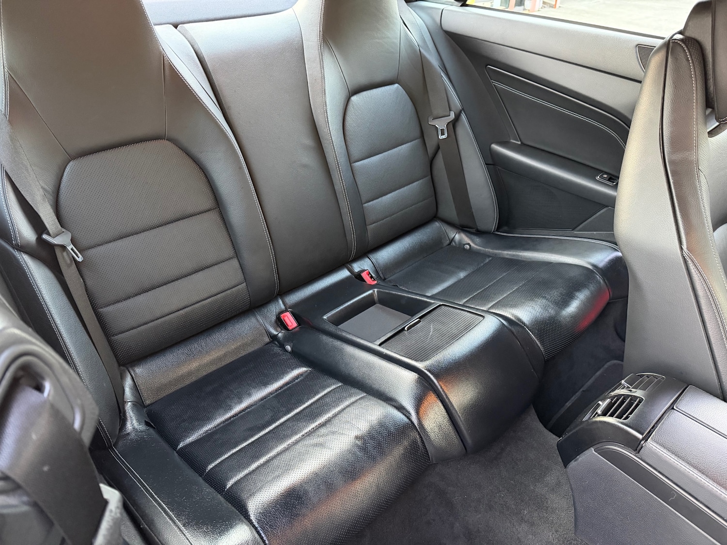 Used Mercedes-Benz E Class 2014 for sale - 77991941: Photo 14