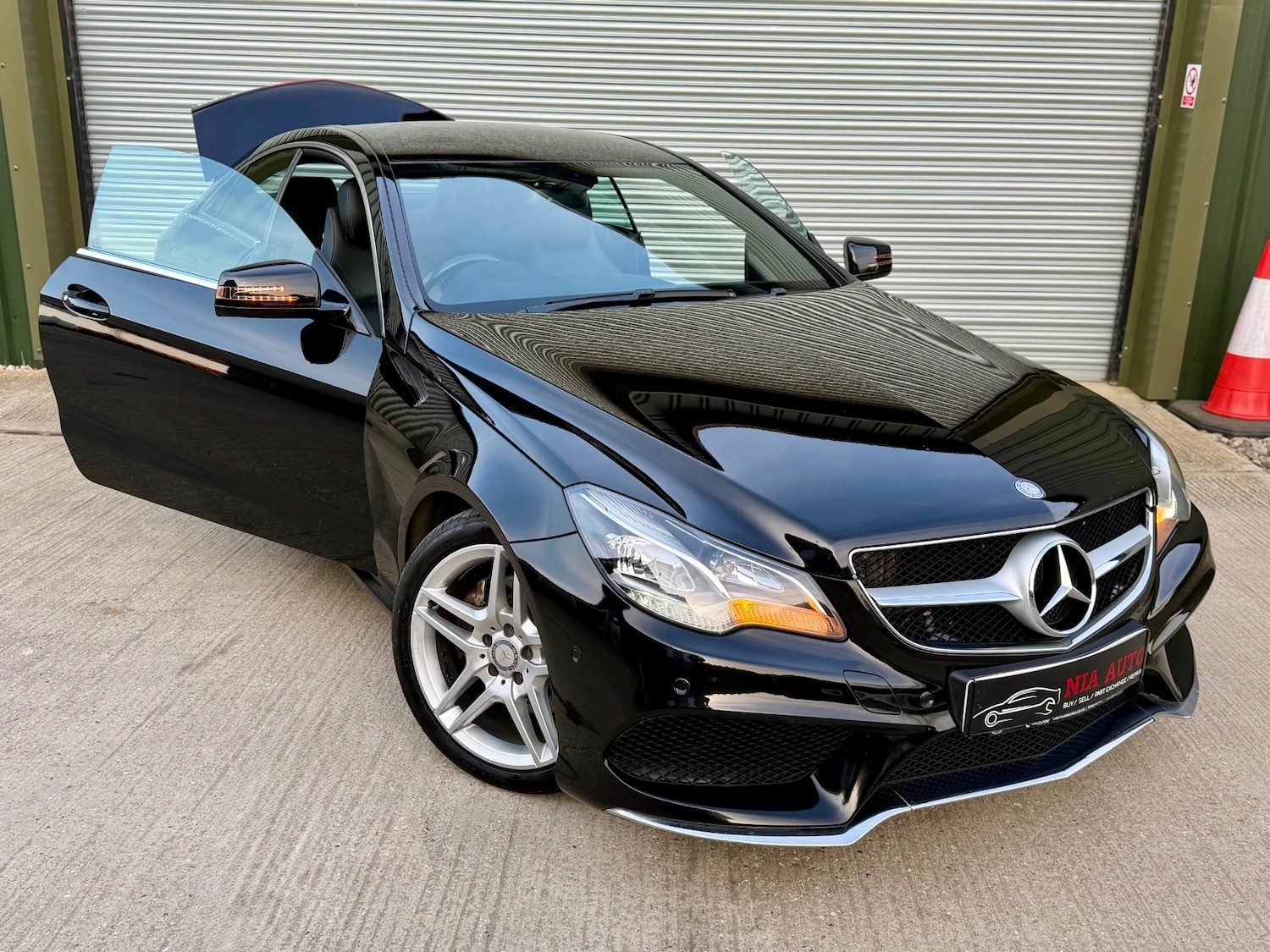 Used Mercedes-Benz E Class 2014 for sale - 77991941: Photo 7