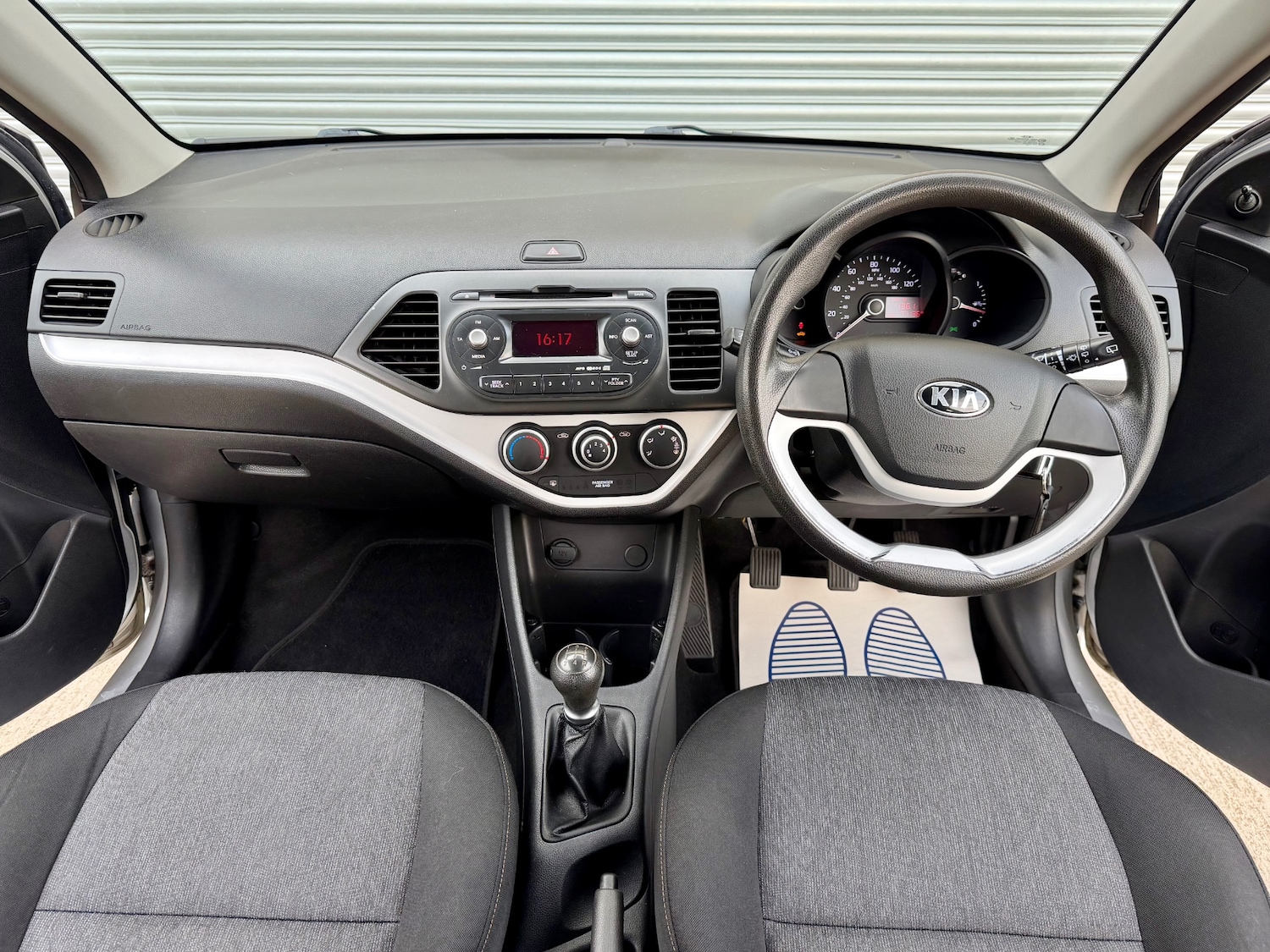 Used Kia Picanto 2014 for sale - 76149930: Photo 10