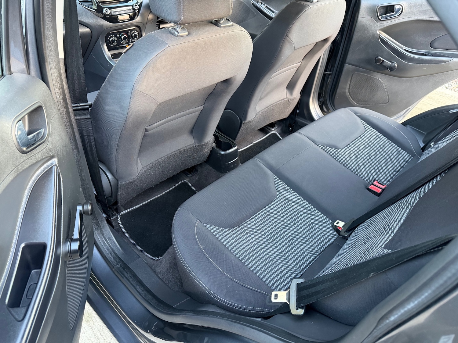 Used Ford Ka+ 2019 for sale - 76669086: Photo 16