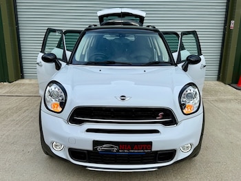 Used MINI Countryman 2016 for sale - 75754944: Photo