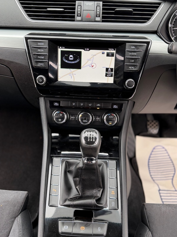Used Skoda Superb 2015 for sale - 76258148: Photo 13