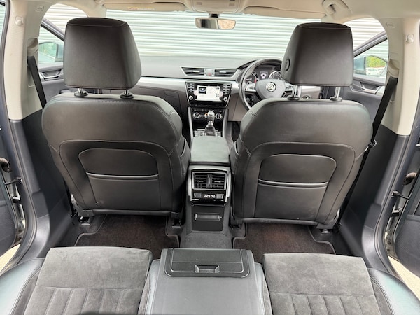Used Skoda Superb 2015 for sale - 76258148: Photo 14