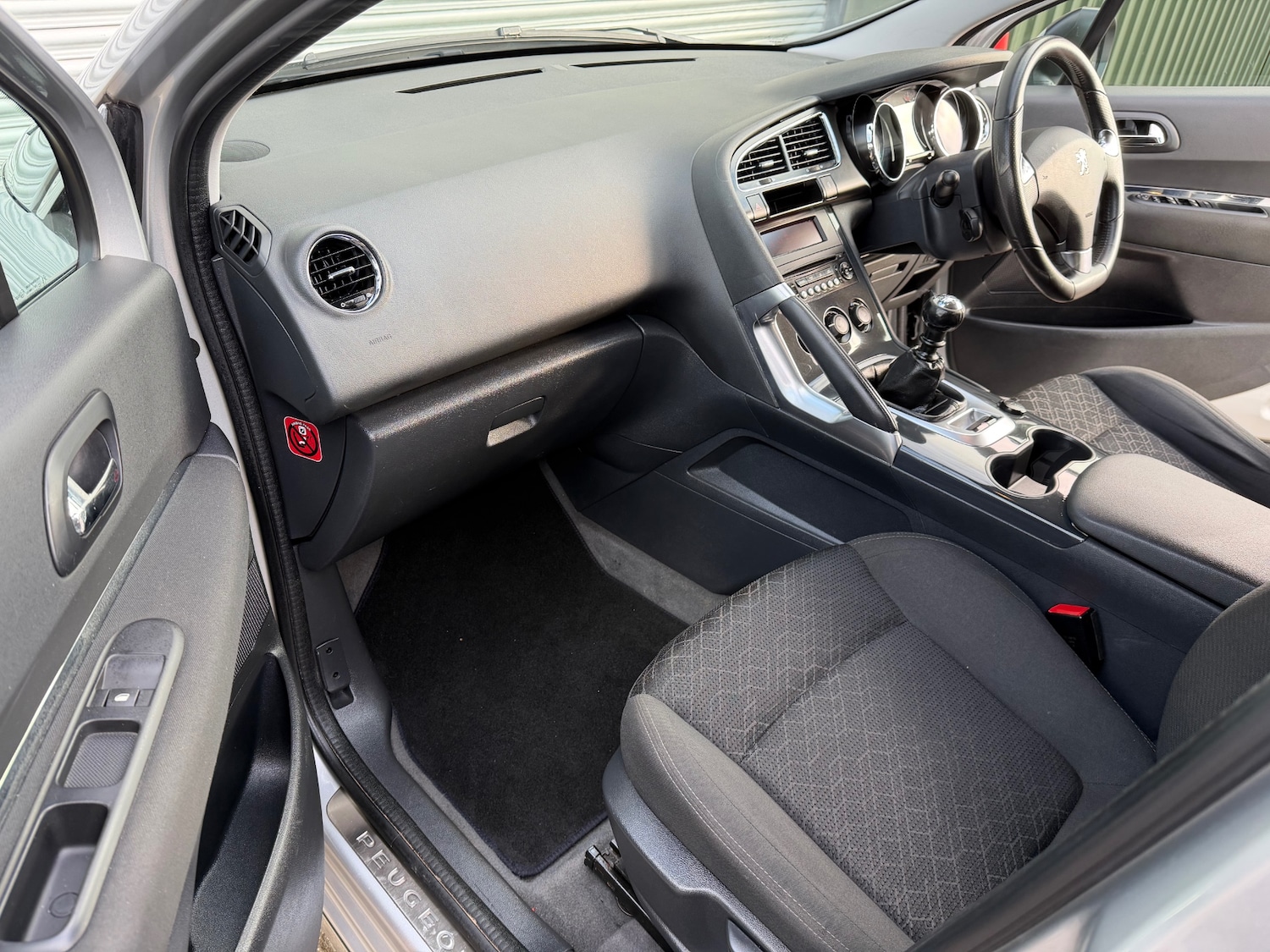 Used Peugeot 3008 2016 for sale - 77443650: Photo 18