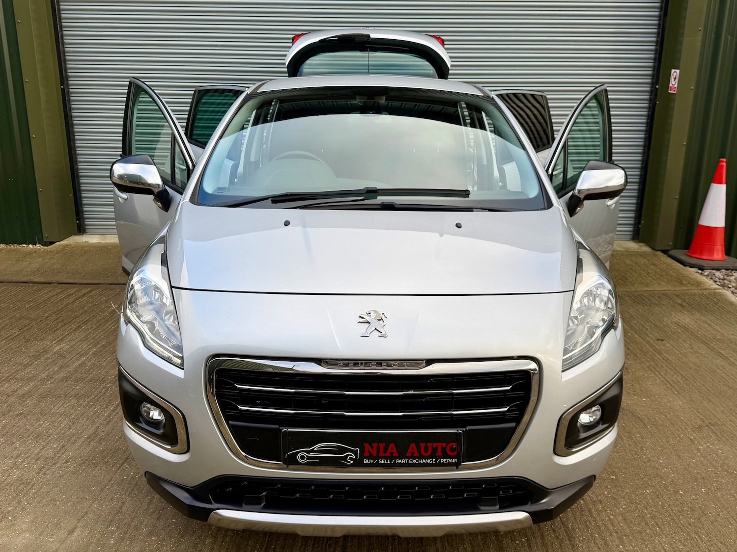 Used Peugeot 3008 2016 for sale - 77443650: Photo 4